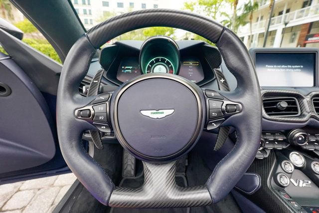 Used 2023 Aston Martin V12 Vantage Roadster RWD image 71