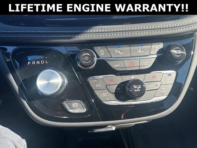 New 2026 Chrysler Pacifica Select w/ S Appearance Package image 31