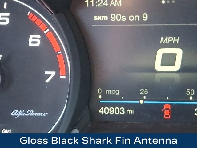 Used 2019 Alfa Romeo Stelvio AWD image 6