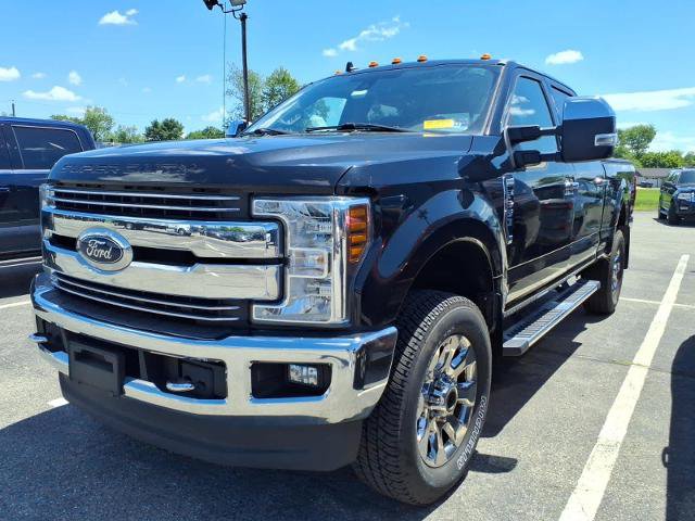 Certified 2019 Ford F350 Lariat w/ Lariat Ultimate Package AWD/4WD image 4