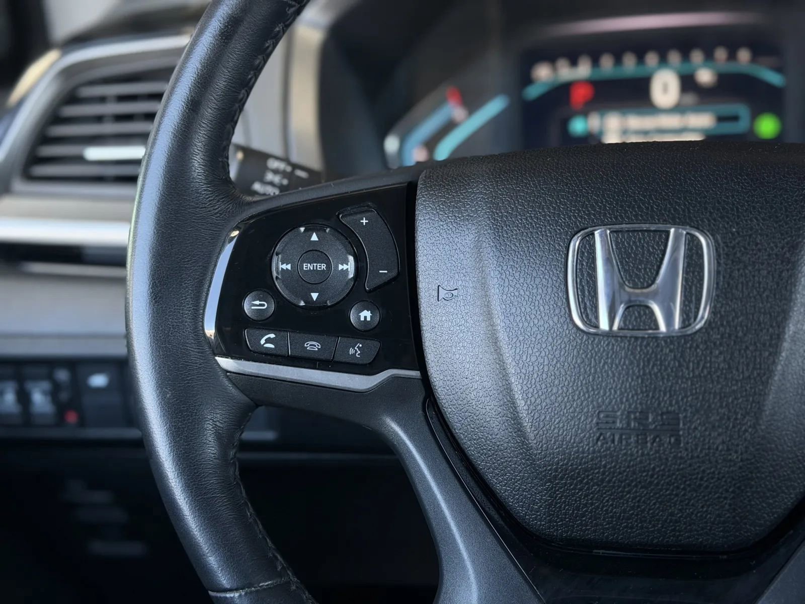 Used 2024 Honda Odyssey Elite image 23