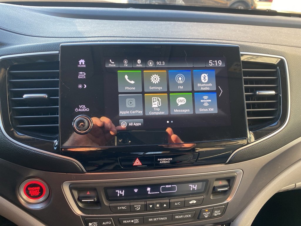 Used 2019 Honda Pilot EX image 16