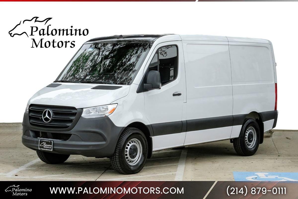 Used 2023 Mercedes-Benz Sprinter 2500 image 1