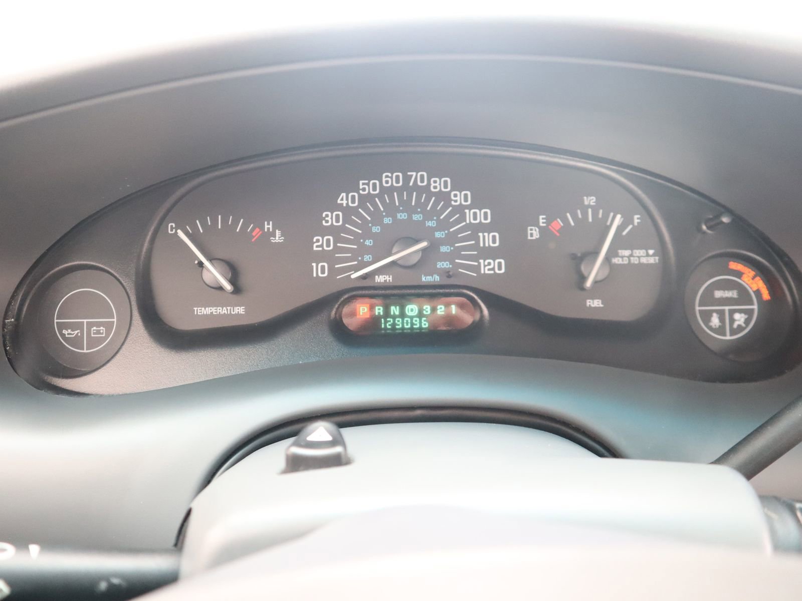 Used 2003 Buick Century Custom image 32