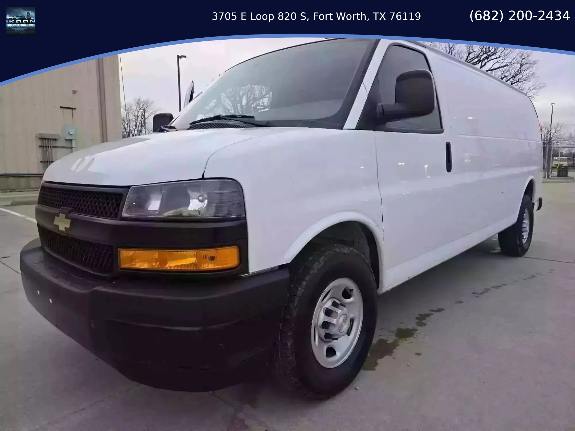 Used 2019 Chevrolet Express 2500 Extended w/ Driver Convenience Package RWD image 1