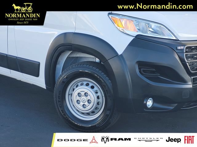 Used 2025 RAM ProMaster 2500 w/ Convenience Group FWD image 3