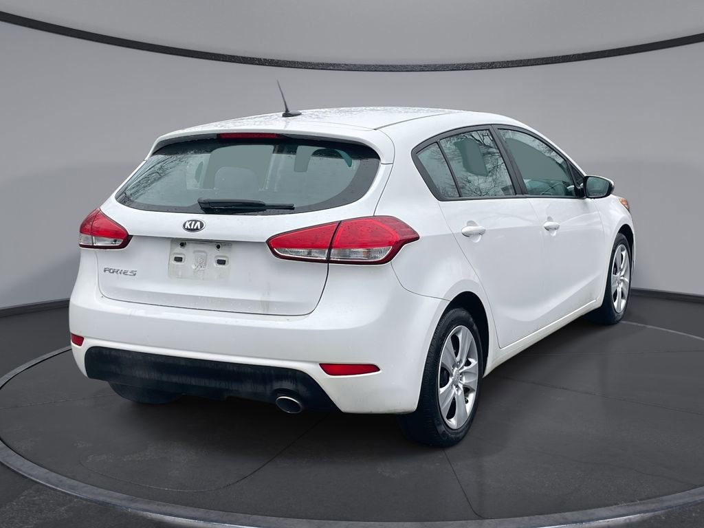 Used 2016 Kia Forte LX image 6