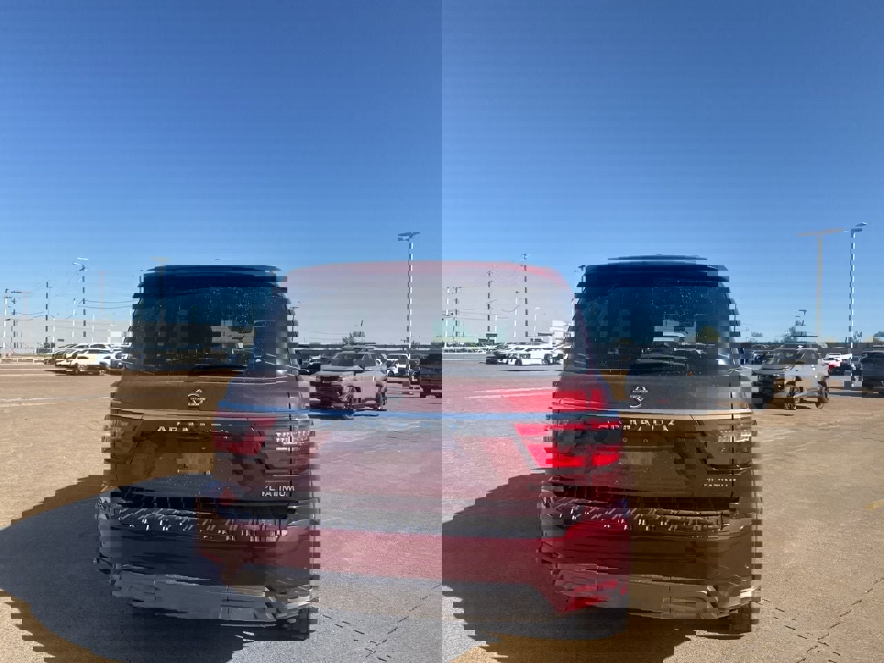 Used 2022 Nissan Armada Platinum w/ Captain's Chairs Package image 20