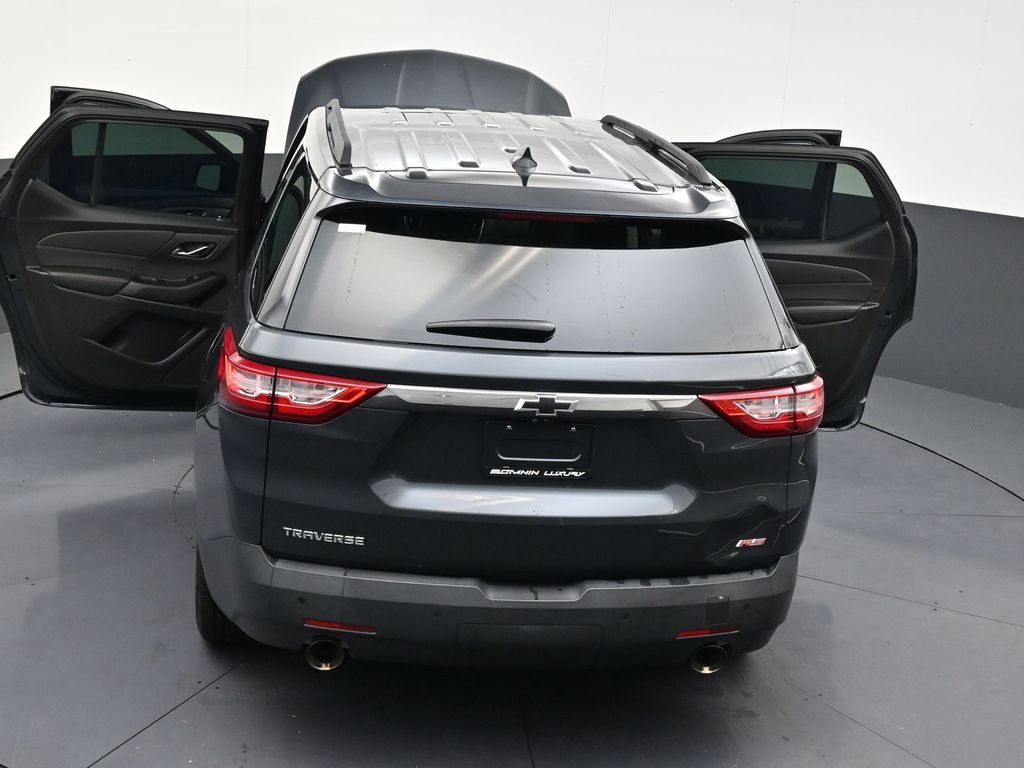 Used 2020 Chevrolet Traverse RS FWD image 31