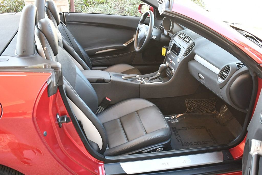 Used 2006 Mercedes-Benz SLK 55 AMG image 17