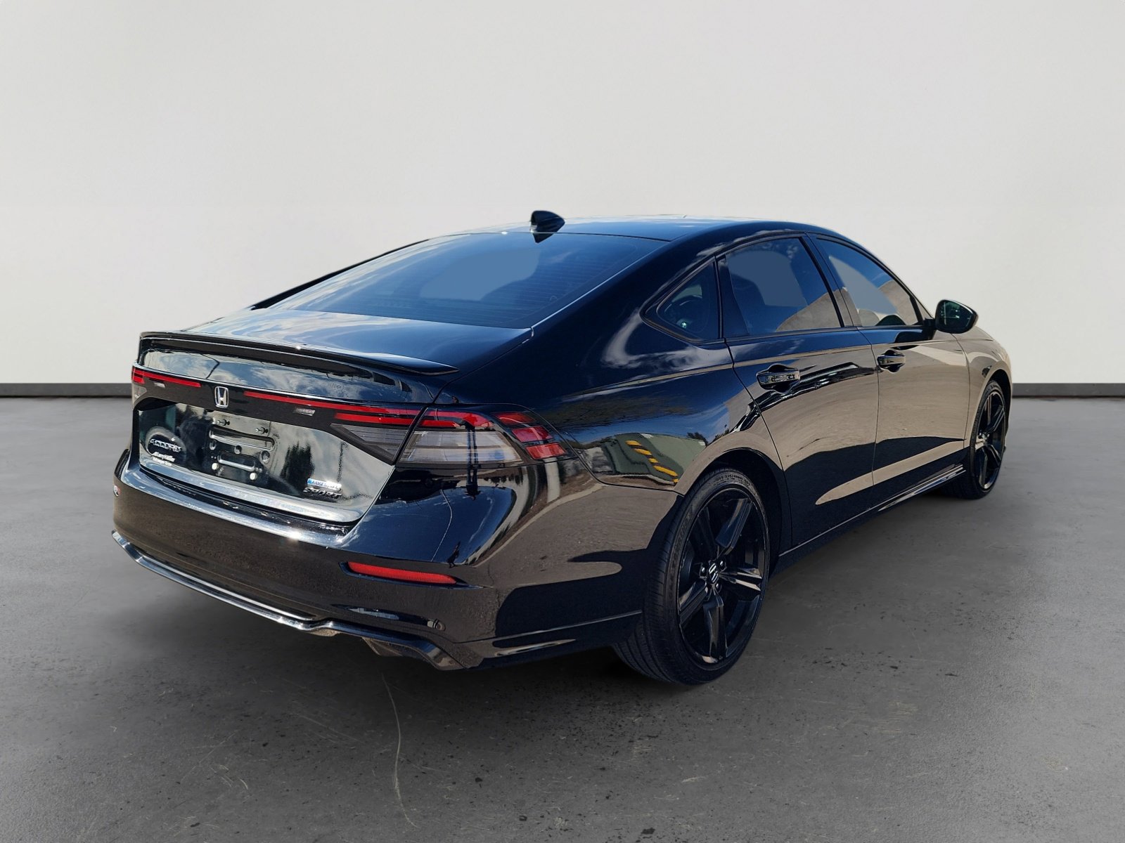 Used 2023 Honda Accord Sport image 5