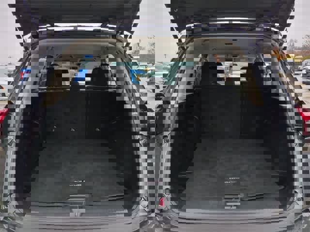 Used 2023 Nissan Rogue SV image 35