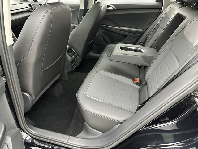 Used 2025 Volkswagen Taos SE AWD/4WD image 23