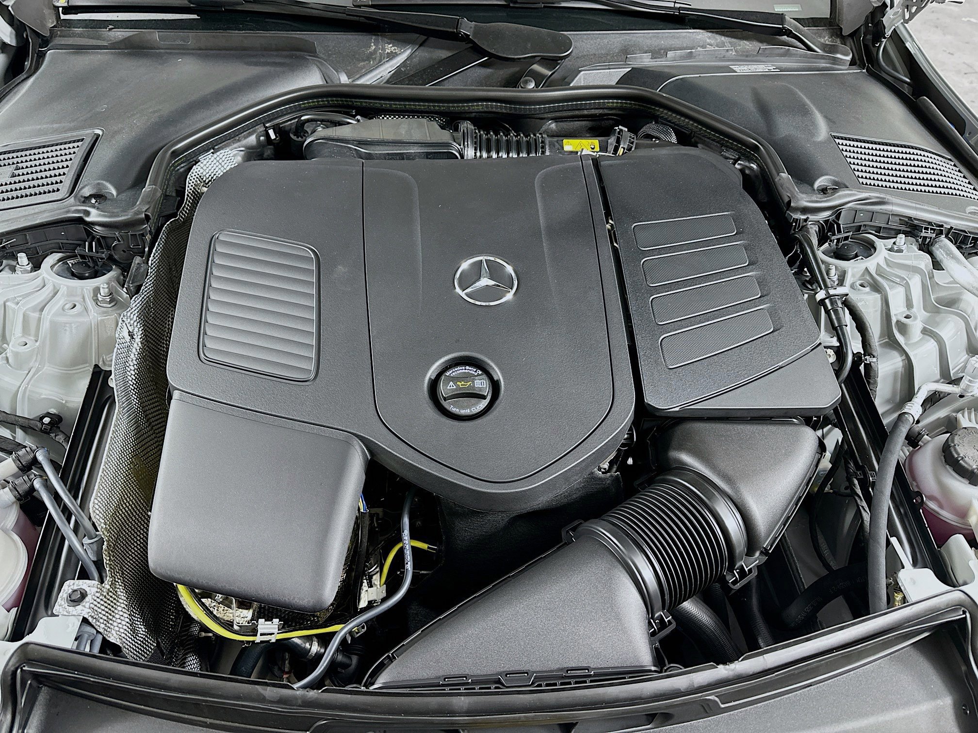 Certified 2026 Mercedes-Benz C 300 4MATIC Sedan image 38
