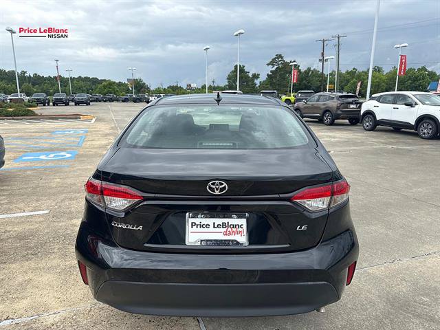 Used 2024 Toyota Corolla LE FWD image 6