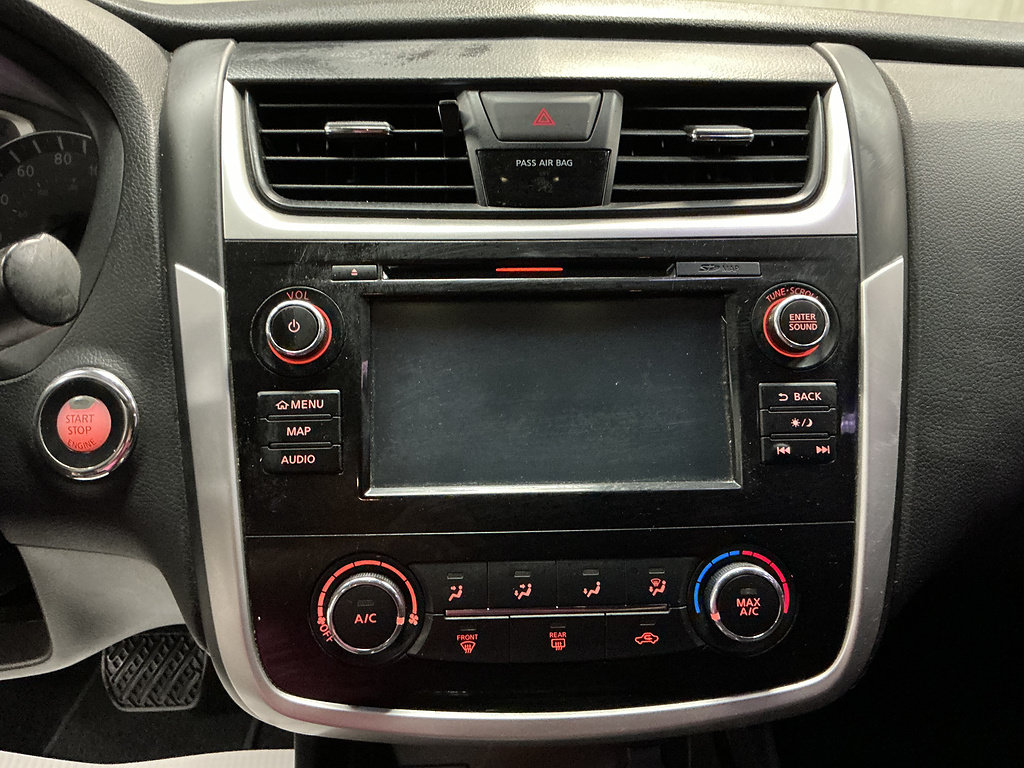 Used 2018 Nissan Altima 2.5 SR w/ SR Midnight Edition FWD image 14