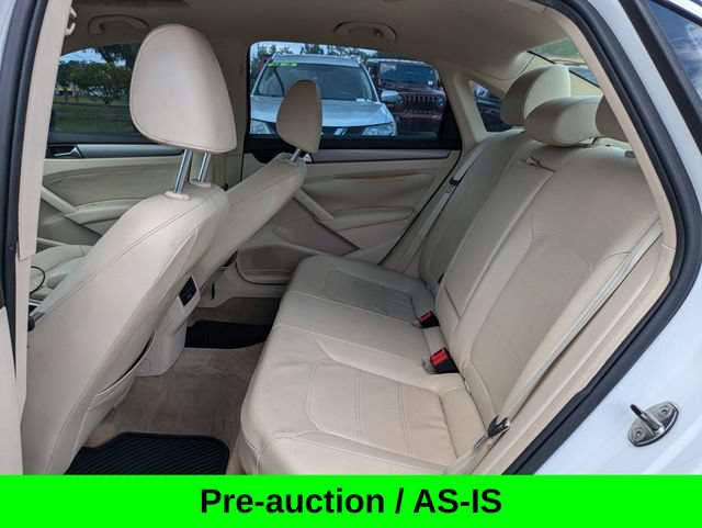 Used 2014 Volkswagen Passat 1.8T Sport FWD image 12