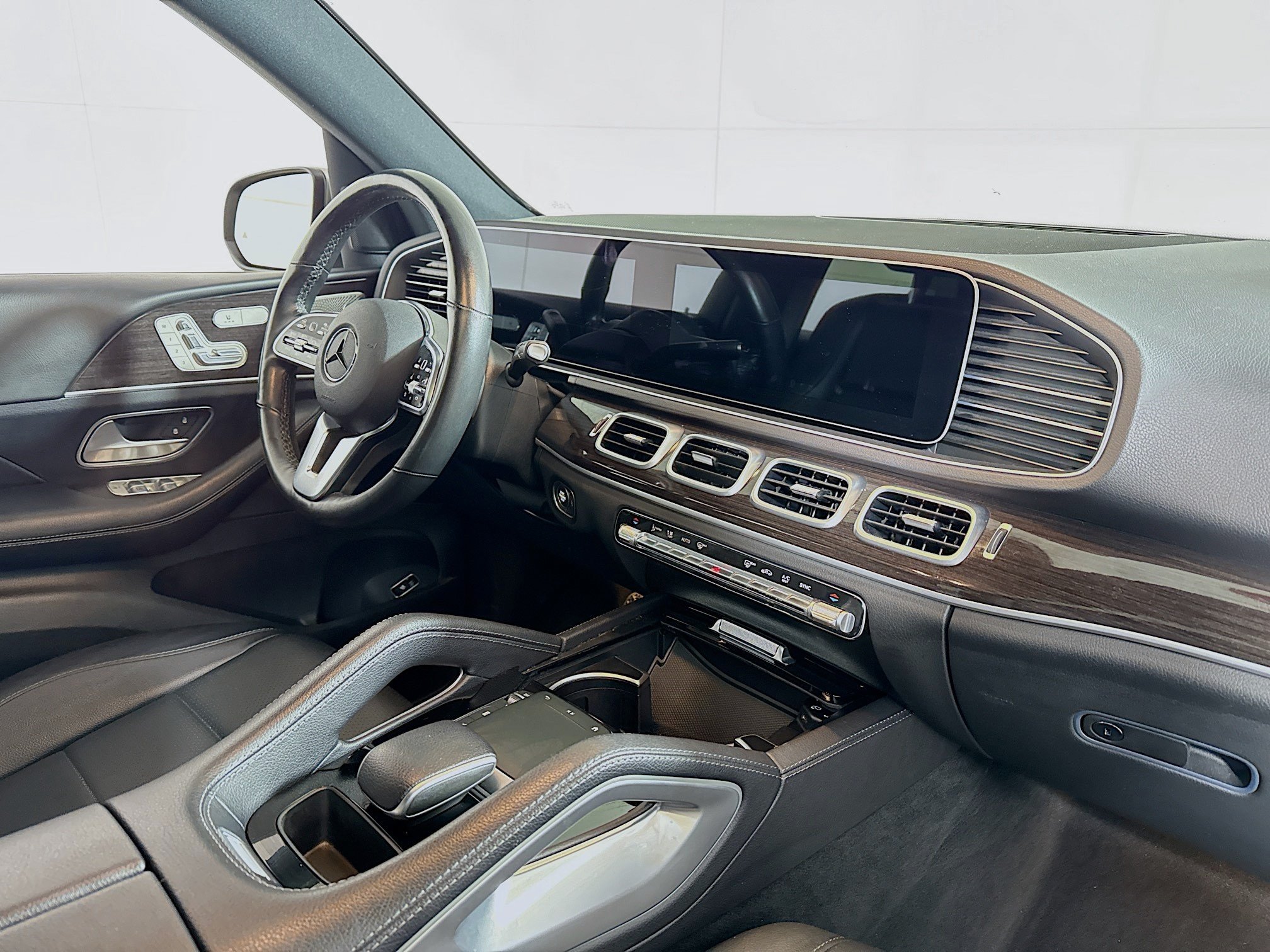 Used 2022 Mercedes-Benz GLE 350 4MATIC image 30