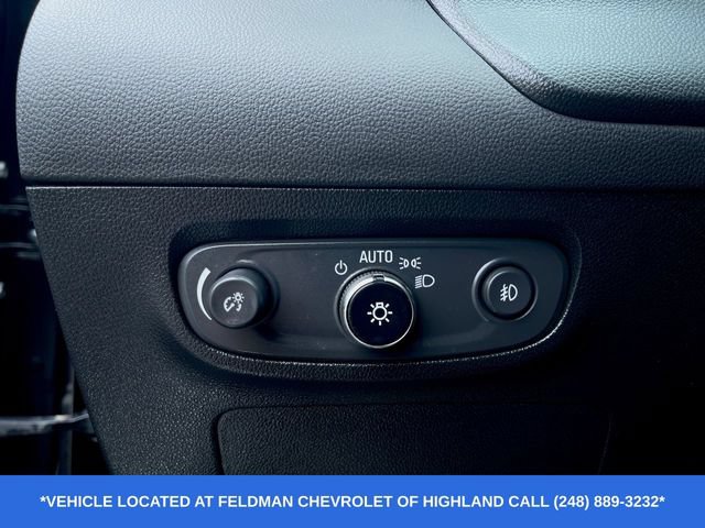 Used 2023 Buick Encore GX Preferred w/ Cold Weather Comfort Package AWD/4WD image 18