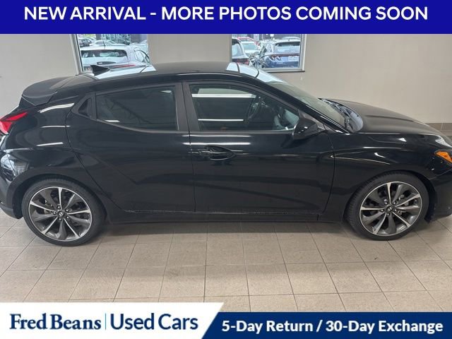 Used 2019 Hyundai Veloster 2.0 Premium FWD image 5