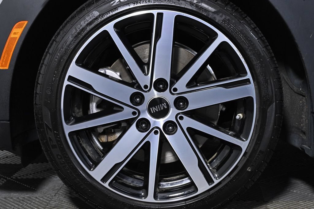 Certified 2024 MINI Cooper S FWD image 33