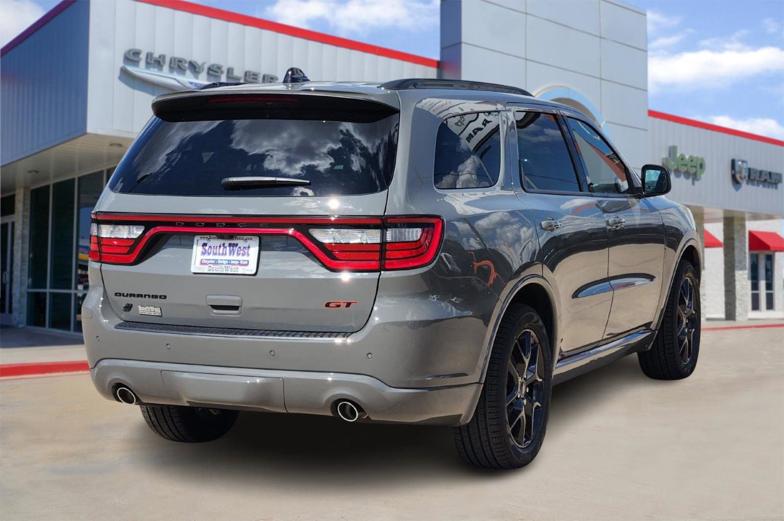 New 2026 Dodge Durango GT image 5