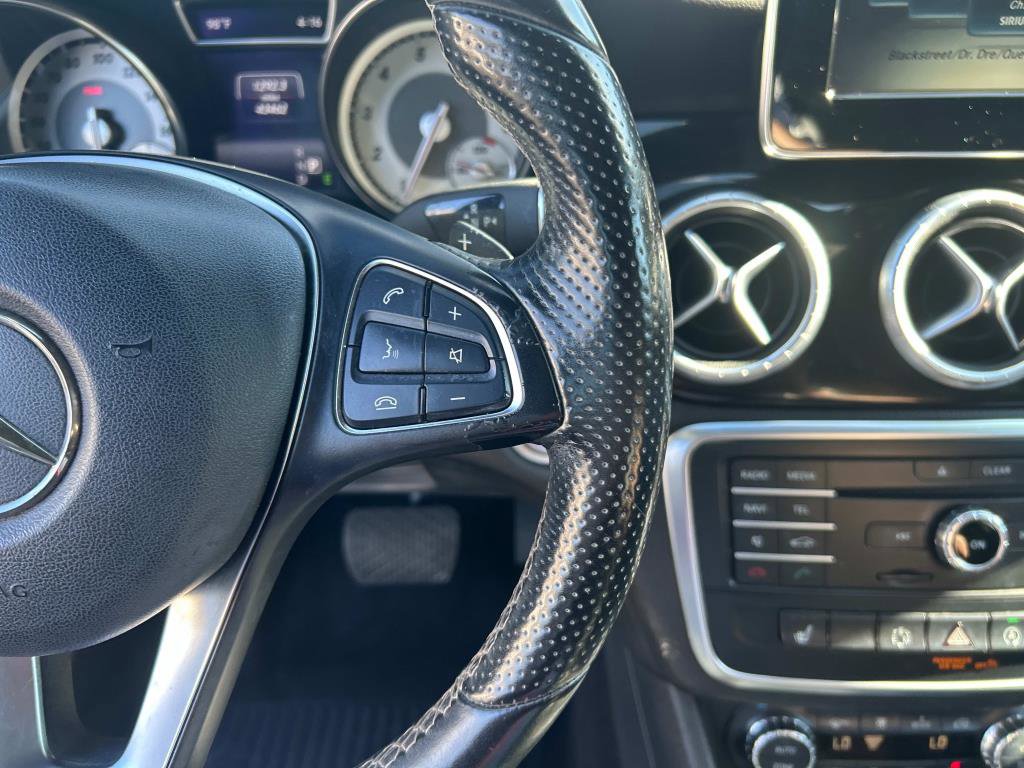 Used 2015 Mercedes-Benz CLA 250 4MATIC image 23