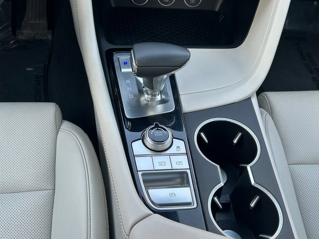 Used 2025 Genesis G70 2.5T RWD image 19