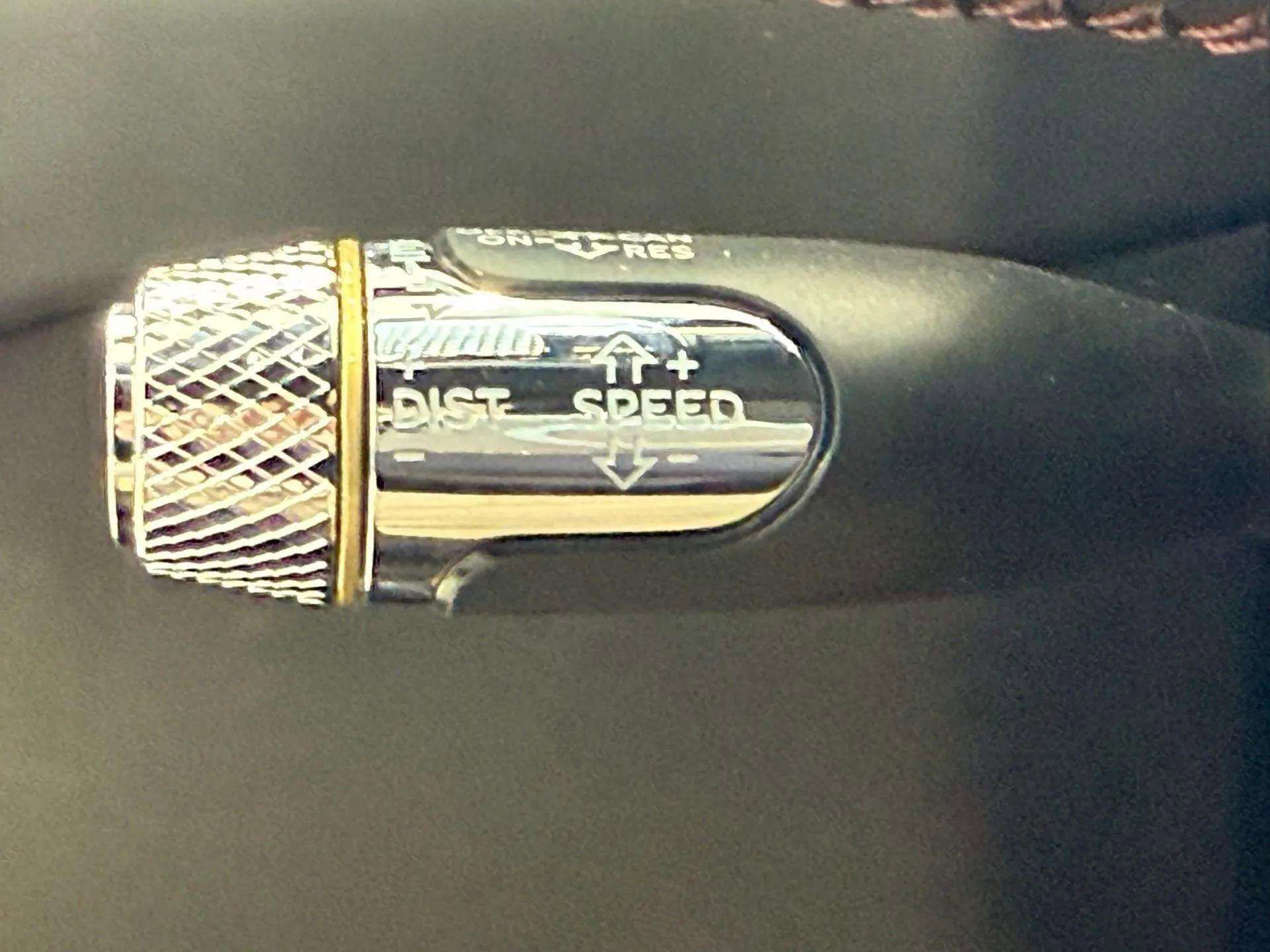 New 2026 Bentley Flying Spur Plug-In Hybrid AWD/4WD image 59