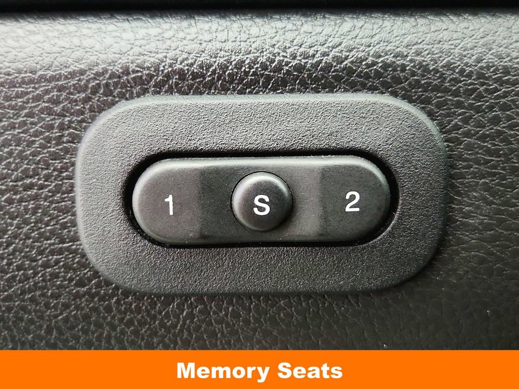 Used 2018 Jeep Grand Cherokee Trailhawk AWD/4WD image 24