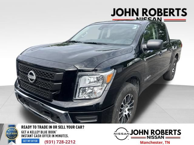 Used 2024 Nissan Titan SV RWD image 9
