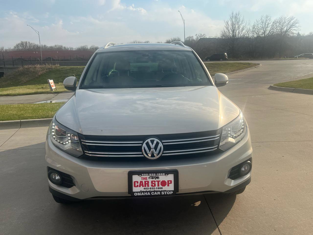 Used 2013 Volkswagen Tiguan SEL FWD image 3