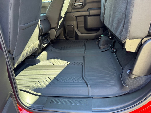 Used 2025 Chevrolet Silverado 1500 Custom Trail Boss w/ Turbomax Blackout Package image 15