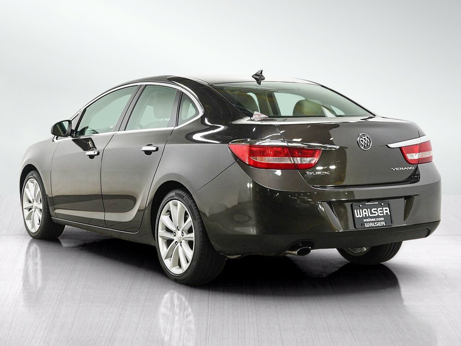 Used 2014 Buick Verano FWD image 3