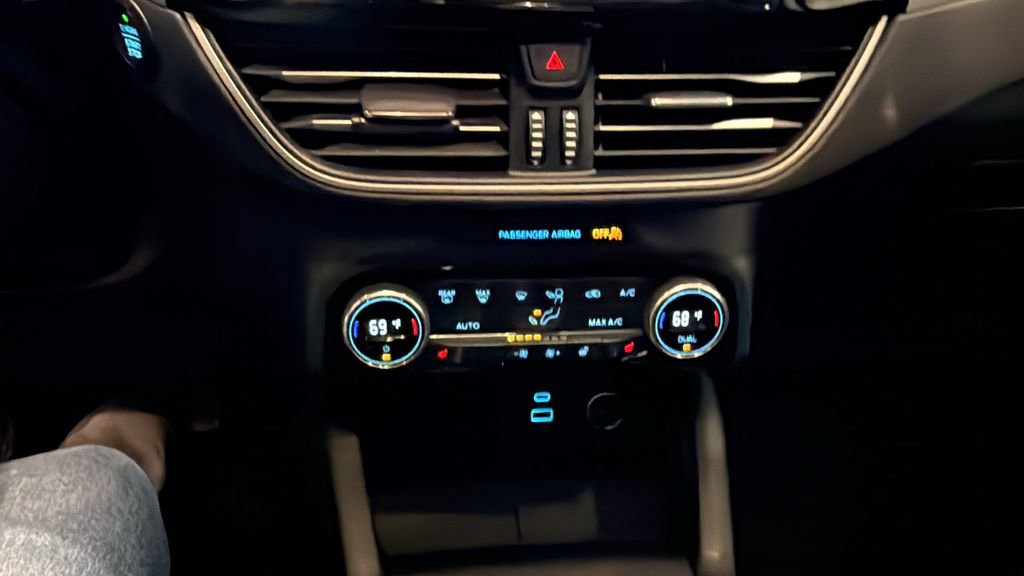 Used 2021 Ford Escape SEL image 28