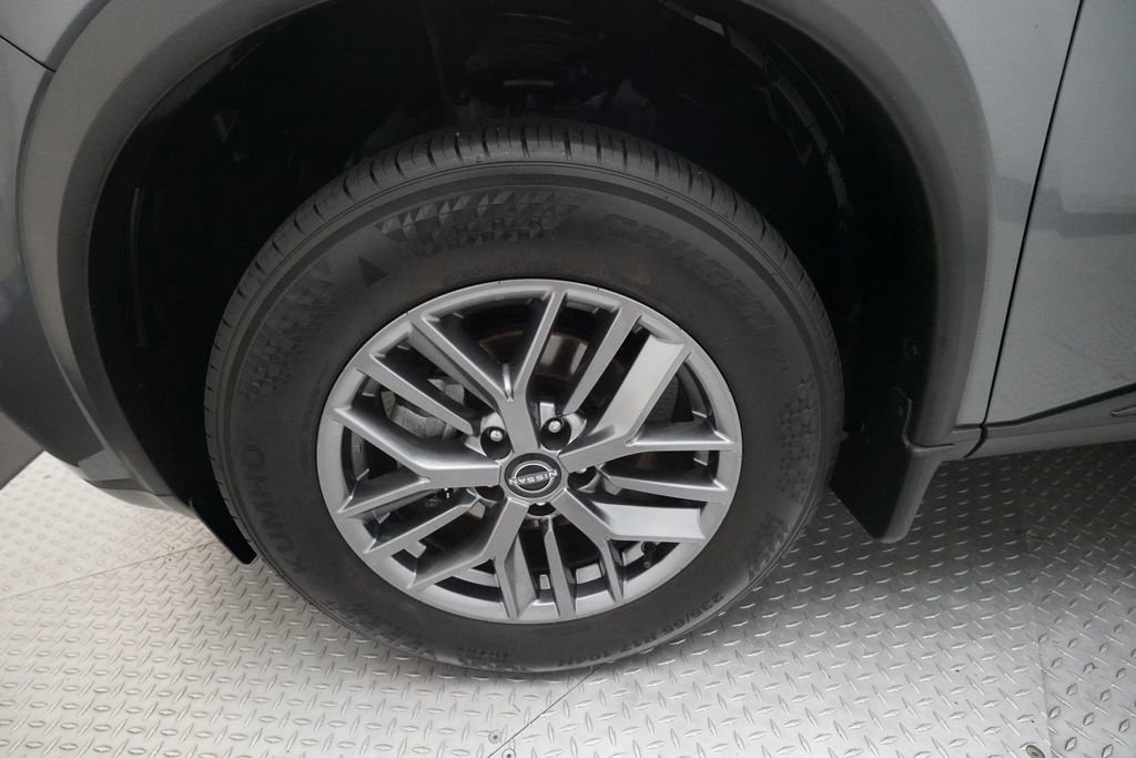 Certified 2023 Nissan Rogue S image 25