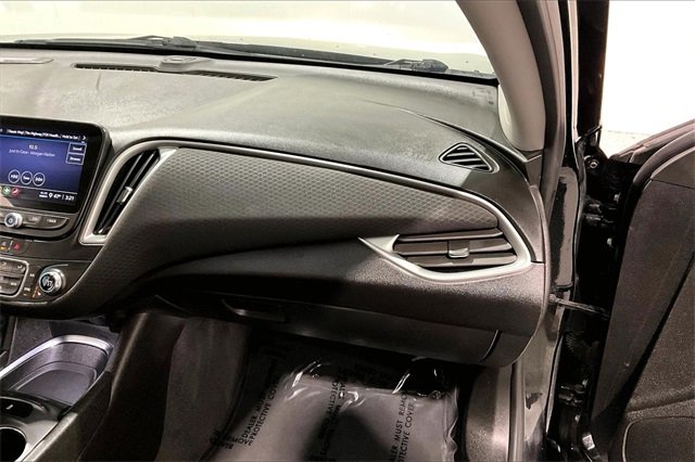 Used 2023 Chevrolet Malibu LT image 27