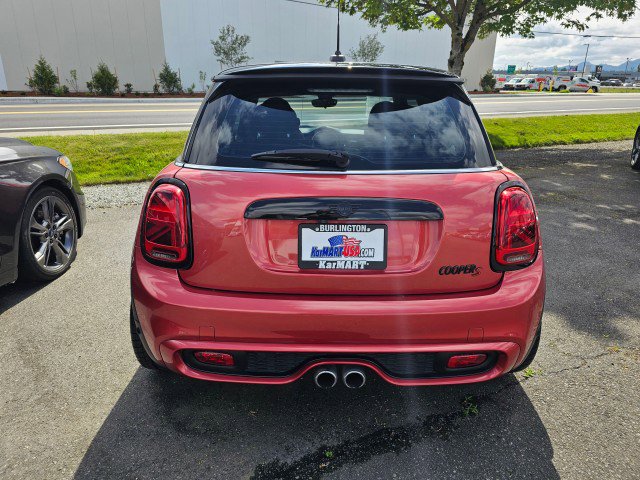 Used 2021 MINI Cooper S w/ Coral Red Edition image 6