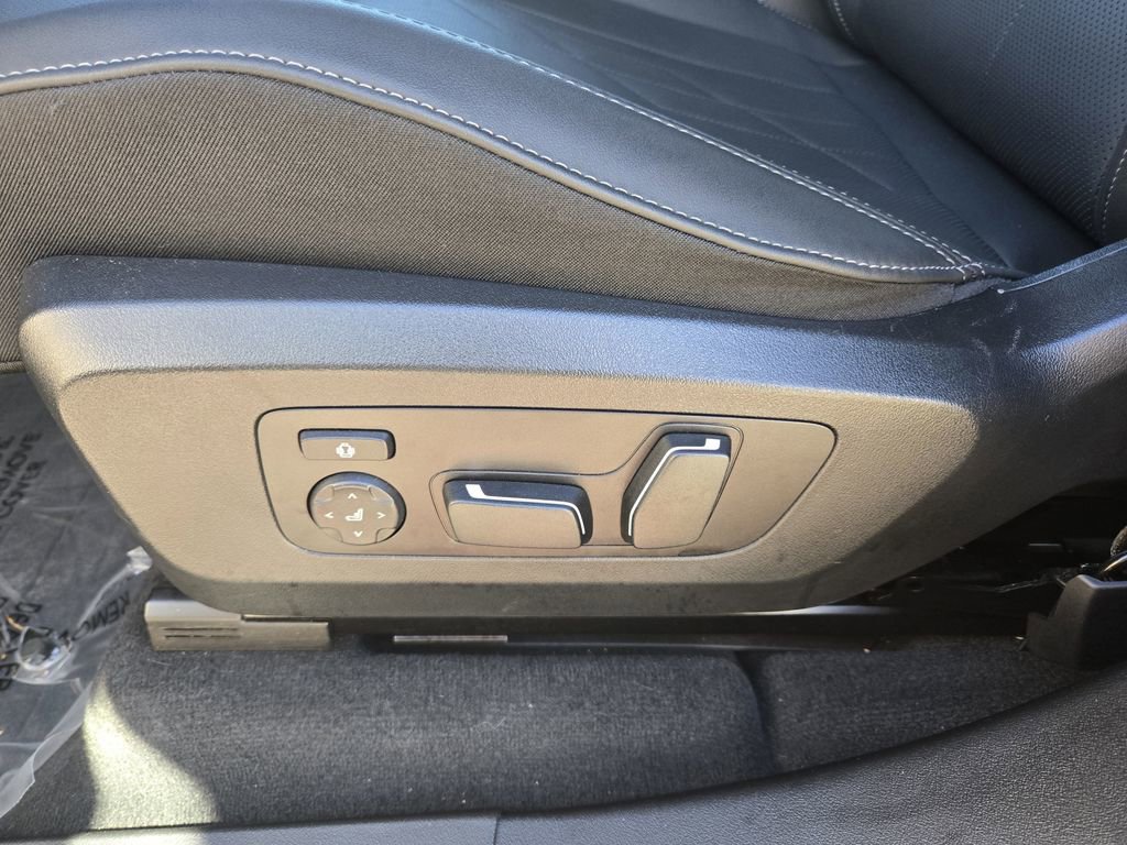 Certified 2025 BMW X3 xDrive30i w/ Convenience Package image 27