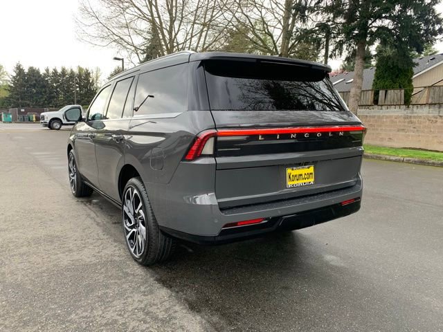 New 2026 Lincoln Navigator Black Label AWD/4WD image 3