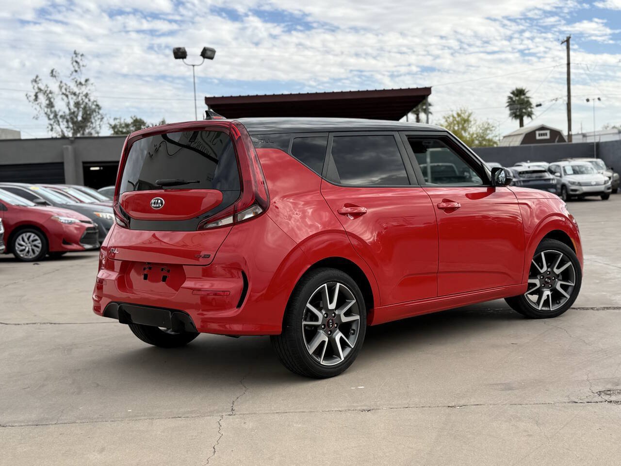 Used 2020 Kia Soul GT-Line FWD image 19
