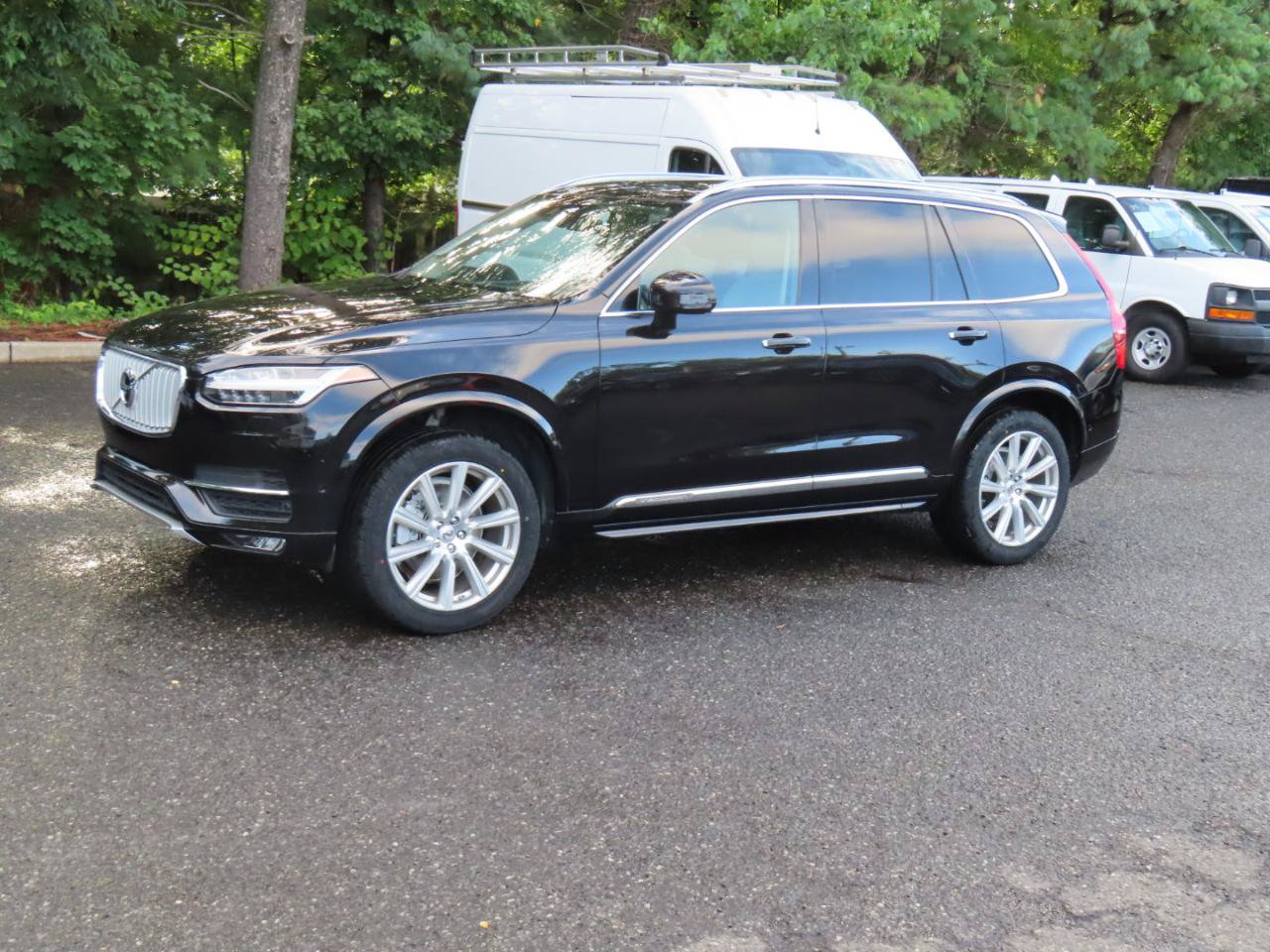 Used 2018 Volvo XC90 T6 Inscription w/ Convenience Package AWD/4WD image 2
