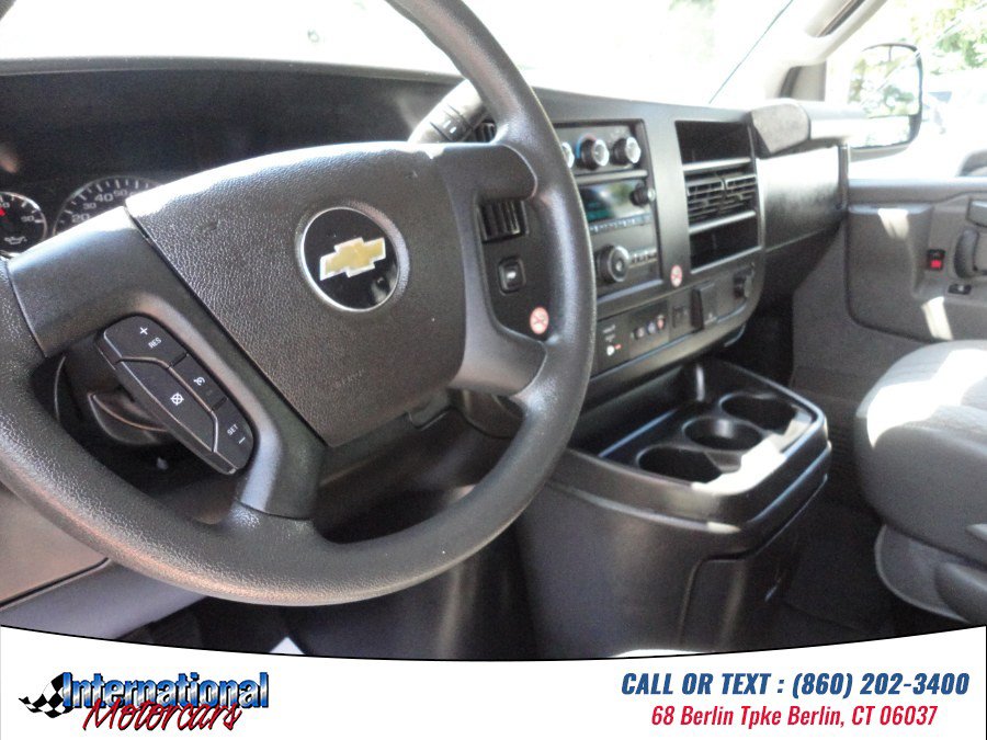 Used 2020 Chevrolet Express 3500 LT w/ LT Preferred Equipment Group RWD image 16