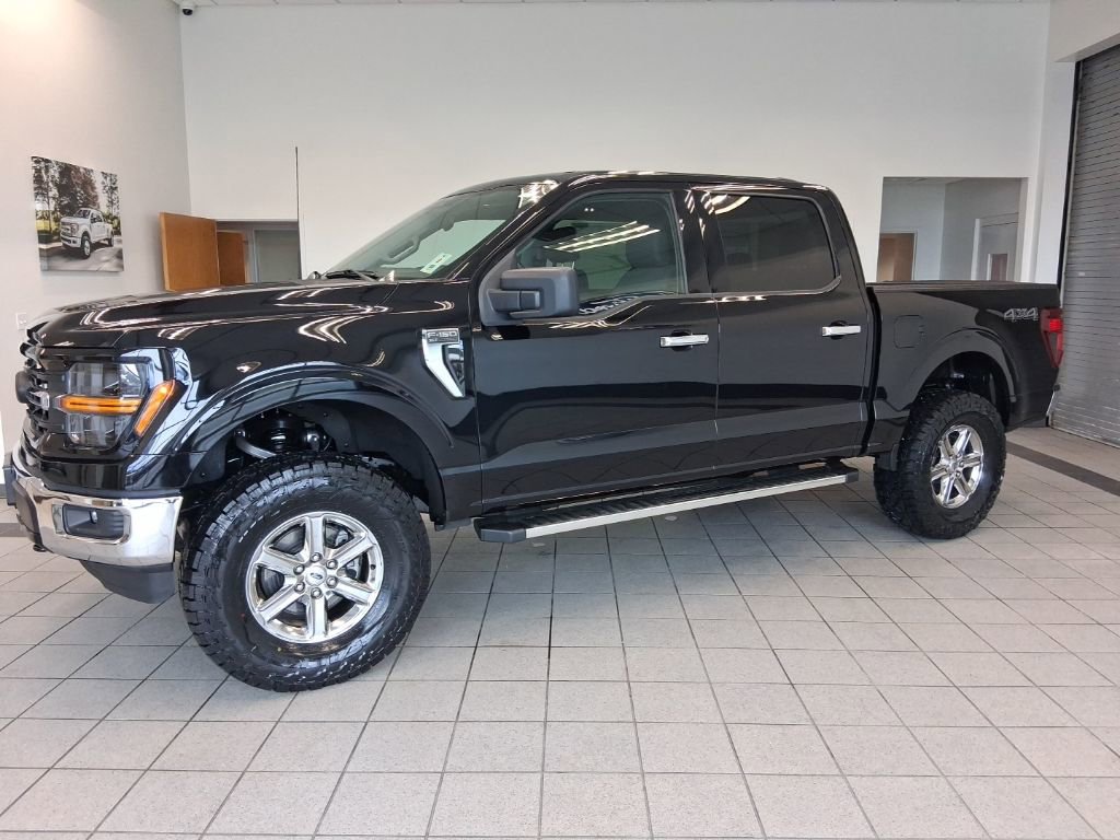 Used 2025 Ford F150 XLT w/ Equipment Group 301A Standard image 5