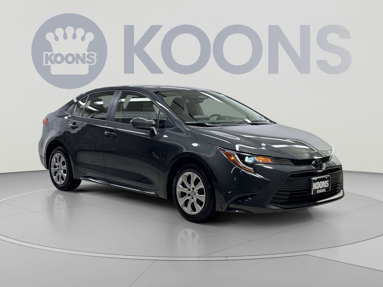 Used 2023 Toyota Corolla LE w/ Carpet Mat Package (TMS) FWD image 22