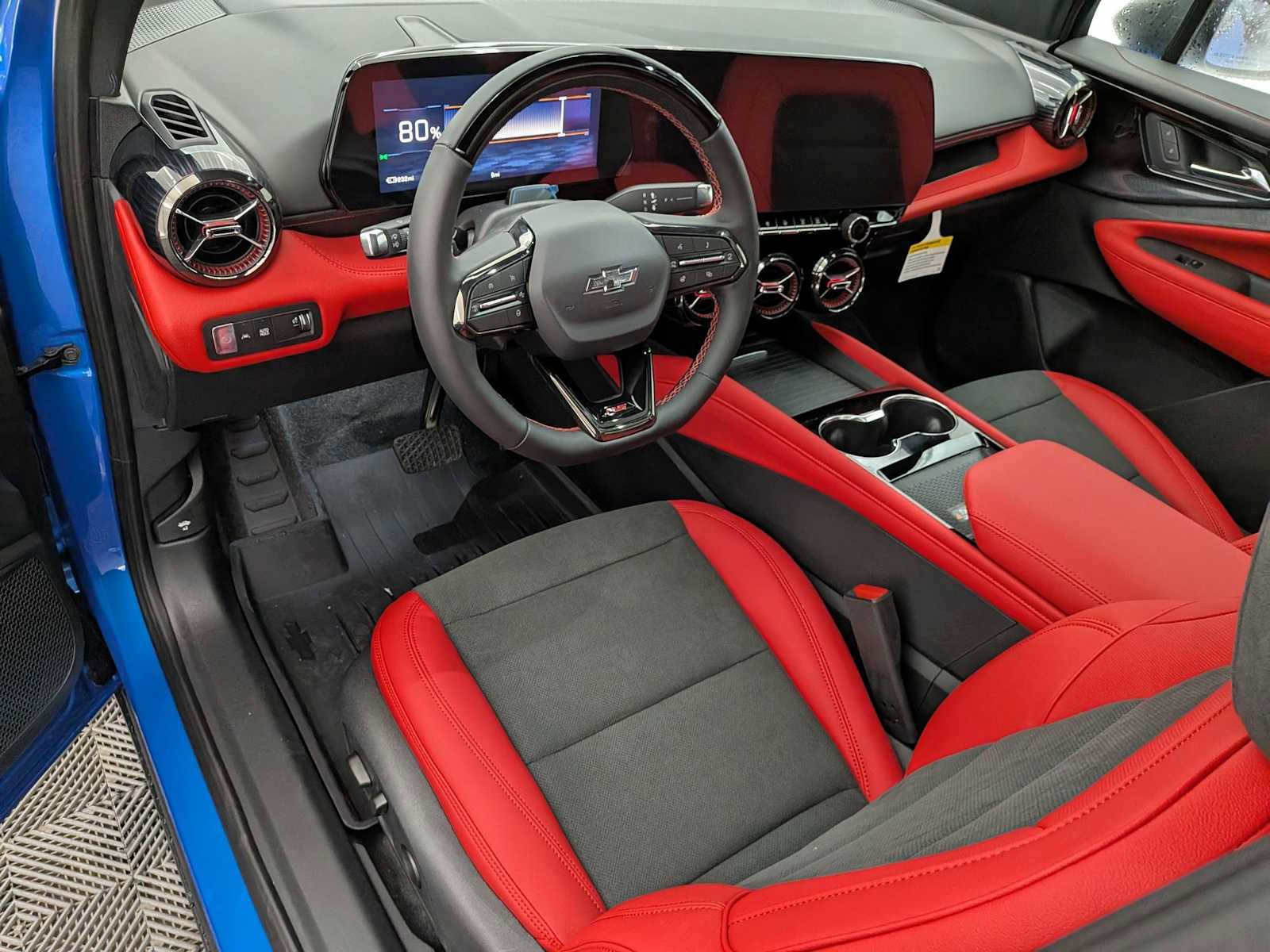 New 2026 Chevrolet Blazer EV RS image 2