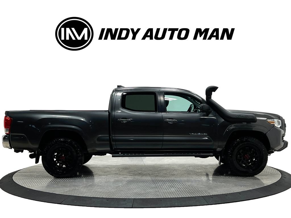 Used 2016 Toyota Tacoma SR5 w/ Towing Package RWD image 3