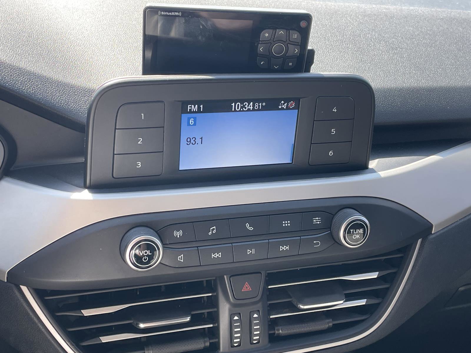 Used 2022 Ford Escape S FWD image 8