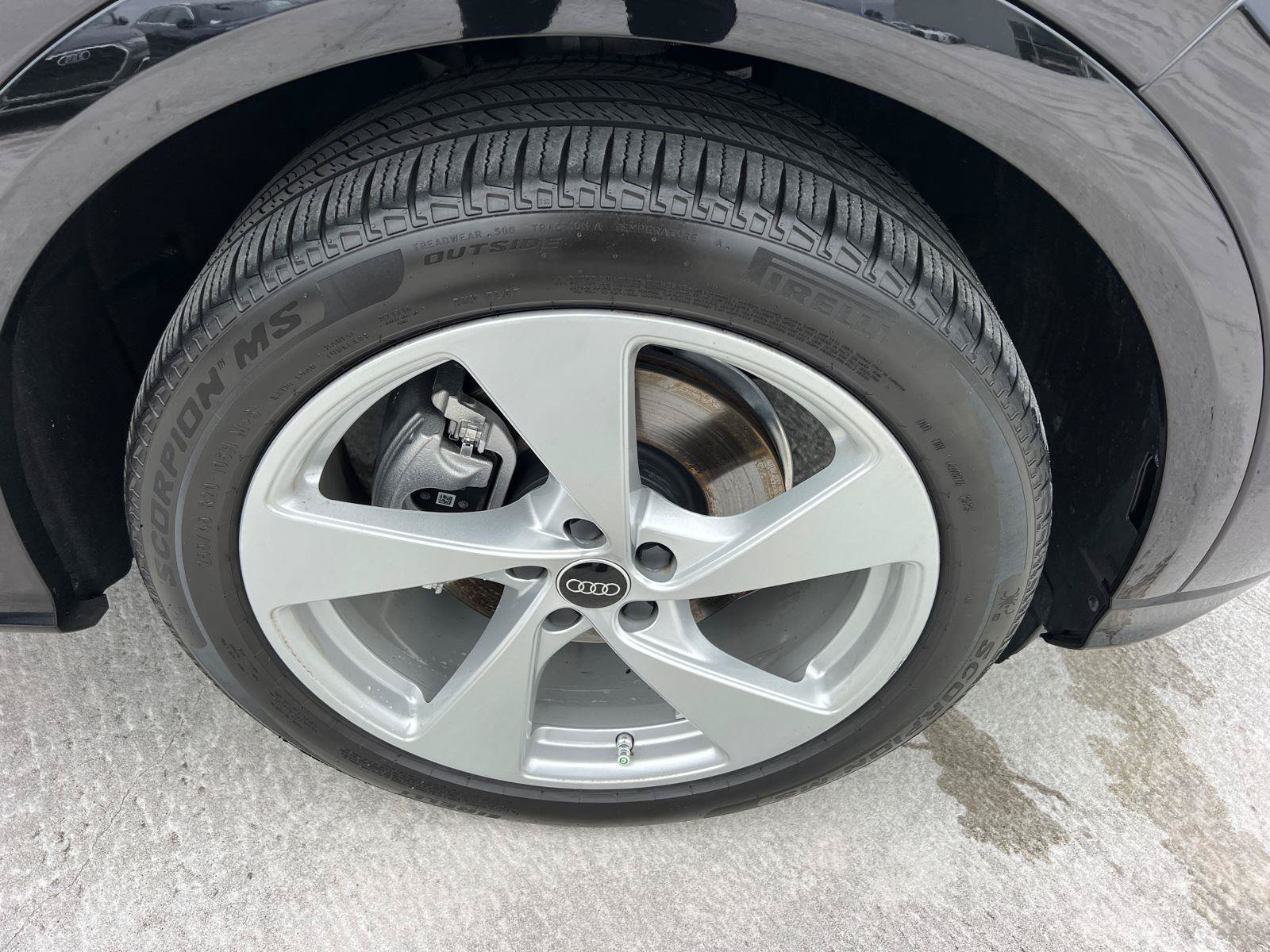 Used 2025 Audi Q5 Prestige AWD/4WD image 12