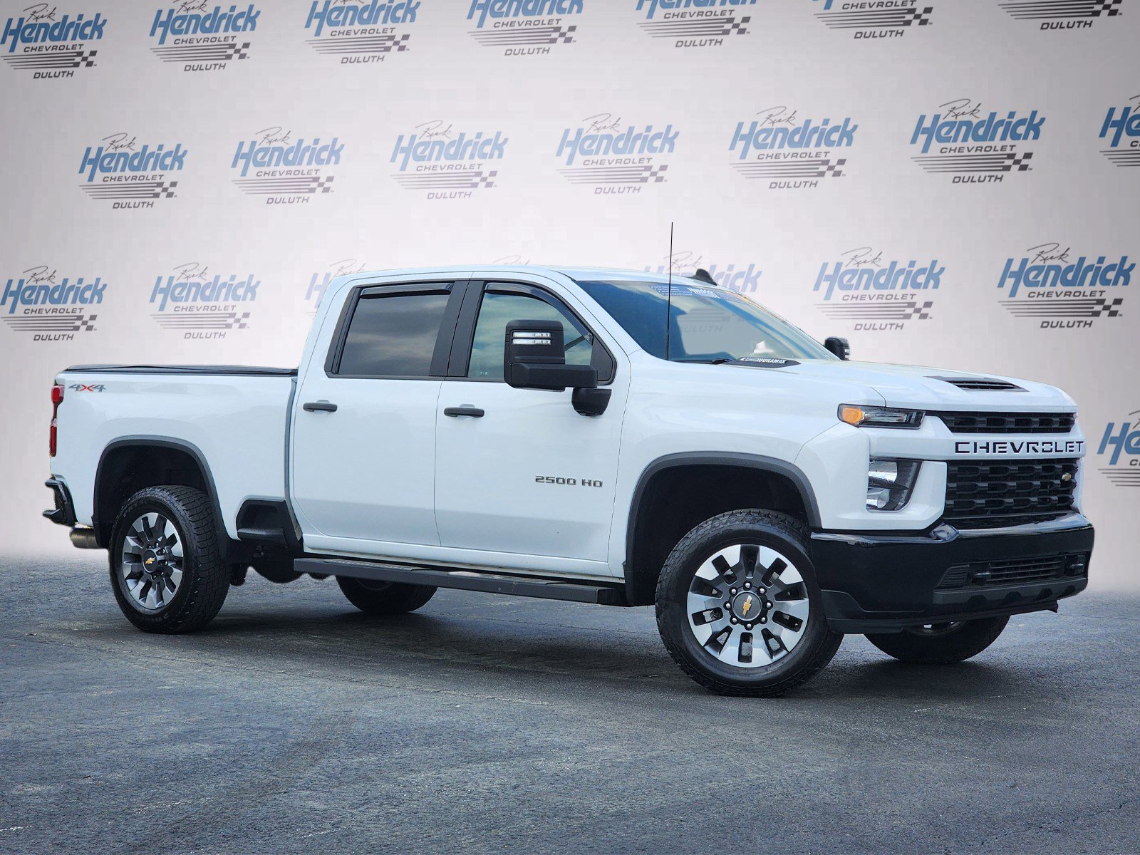 Used 2021 Chevrolet Silverado 2500 Custom w/ Custom Value Package image 2